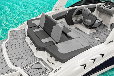 Катер Chaparral Surf GTS 1
